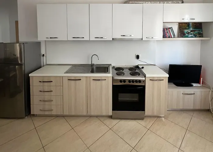 Seaview Apartments