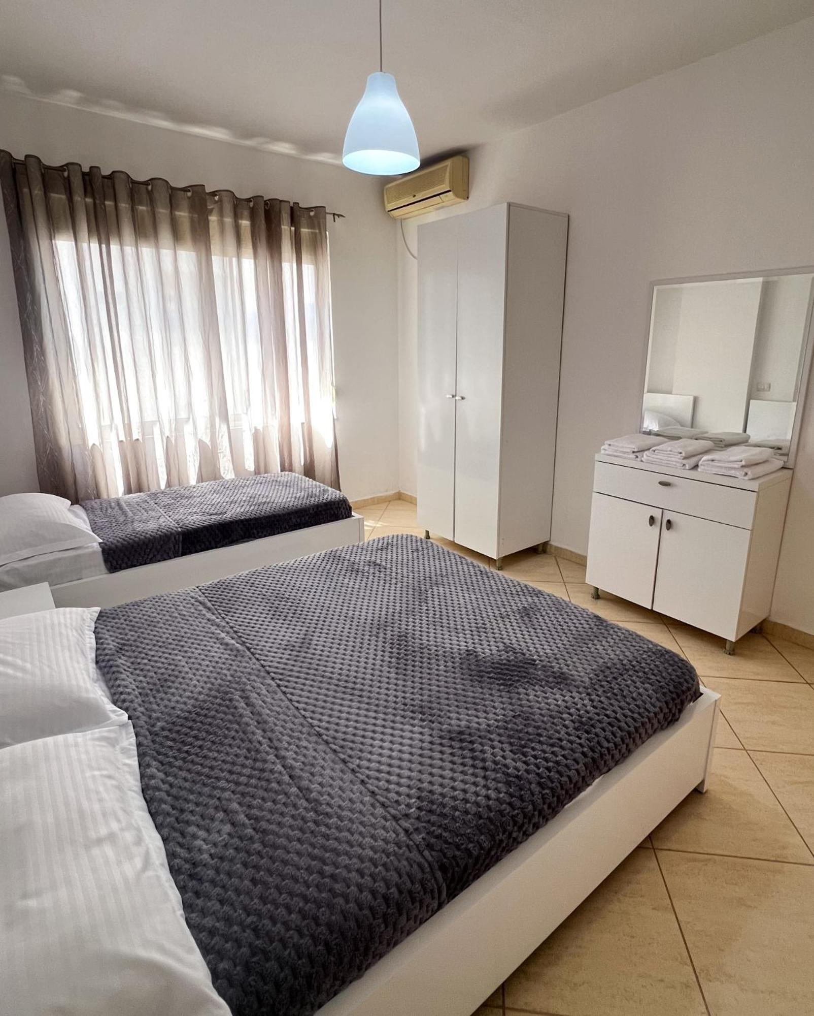 Seaview Апартаменти Дуррес