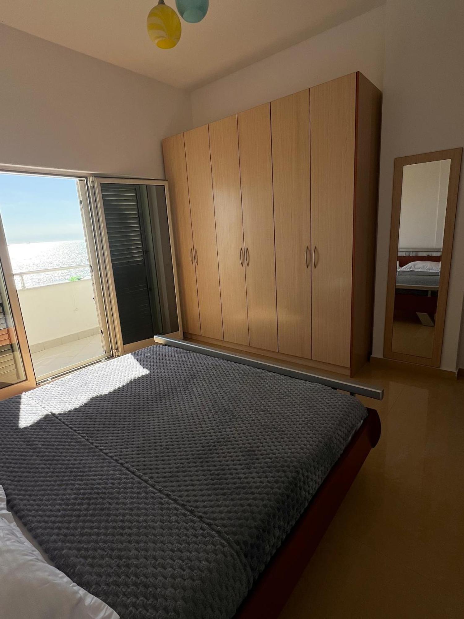 Апартаменти Seaview Дуррес